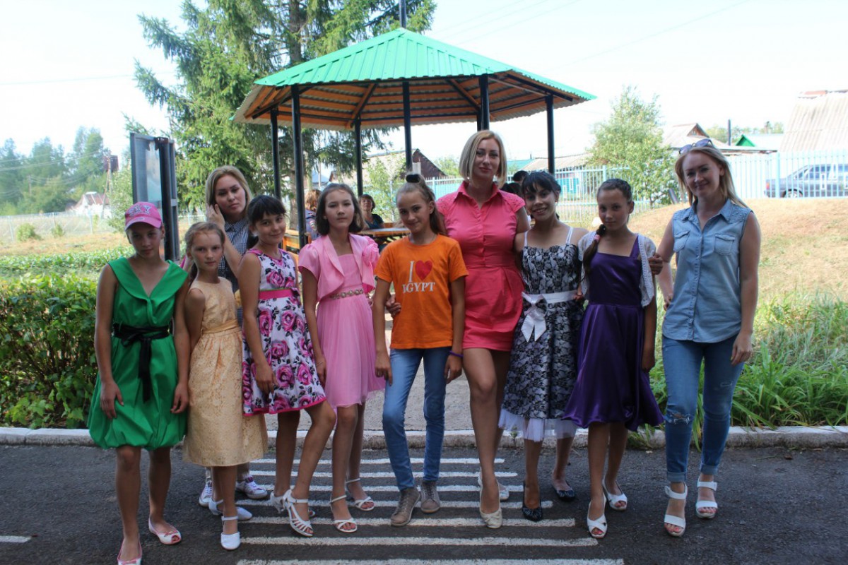 Алина Уразбаева провела благотворительный проект для социального приюта