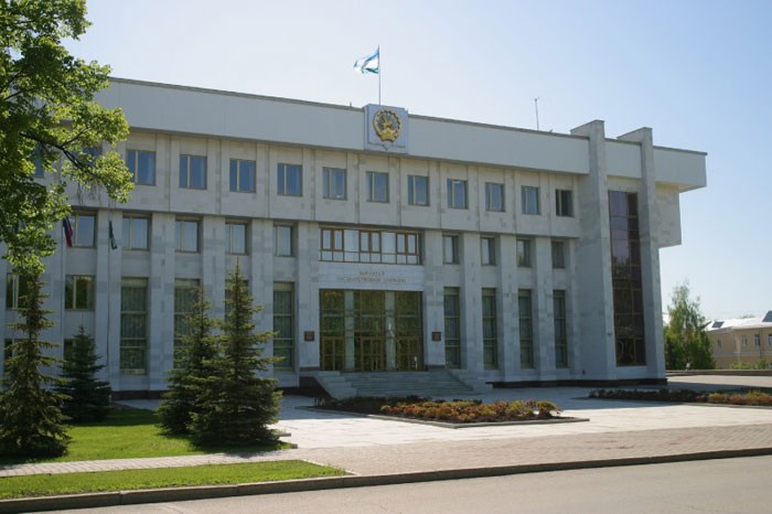 Член Совета Зелифа Барлыбаева вошла в профильный совет Госсобрания